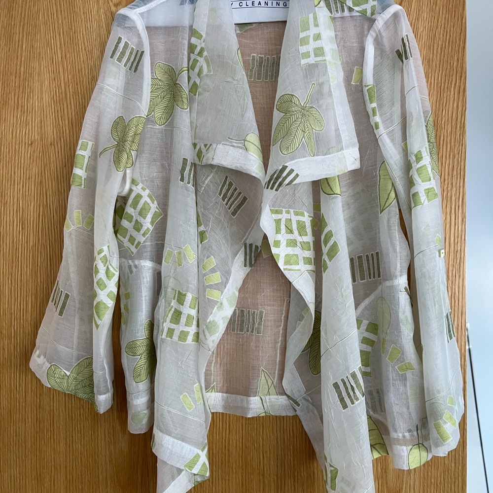 Sheer White and Green Leaf Print Cardigan size XL  LIKE NEW